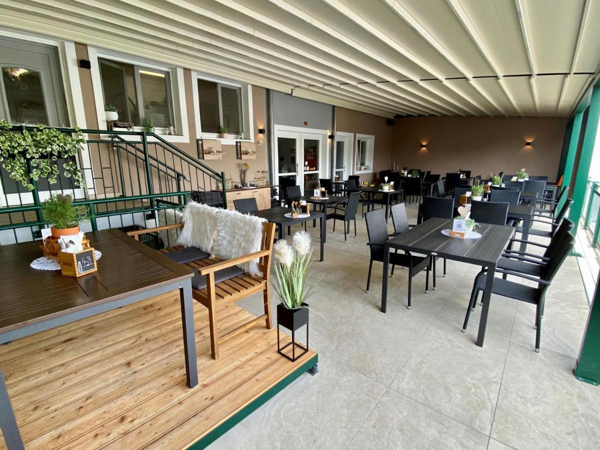 Hotel & Wirtshaus Hoedl-Kaplan Feldbach  Εξωτερικό φωτογραφία