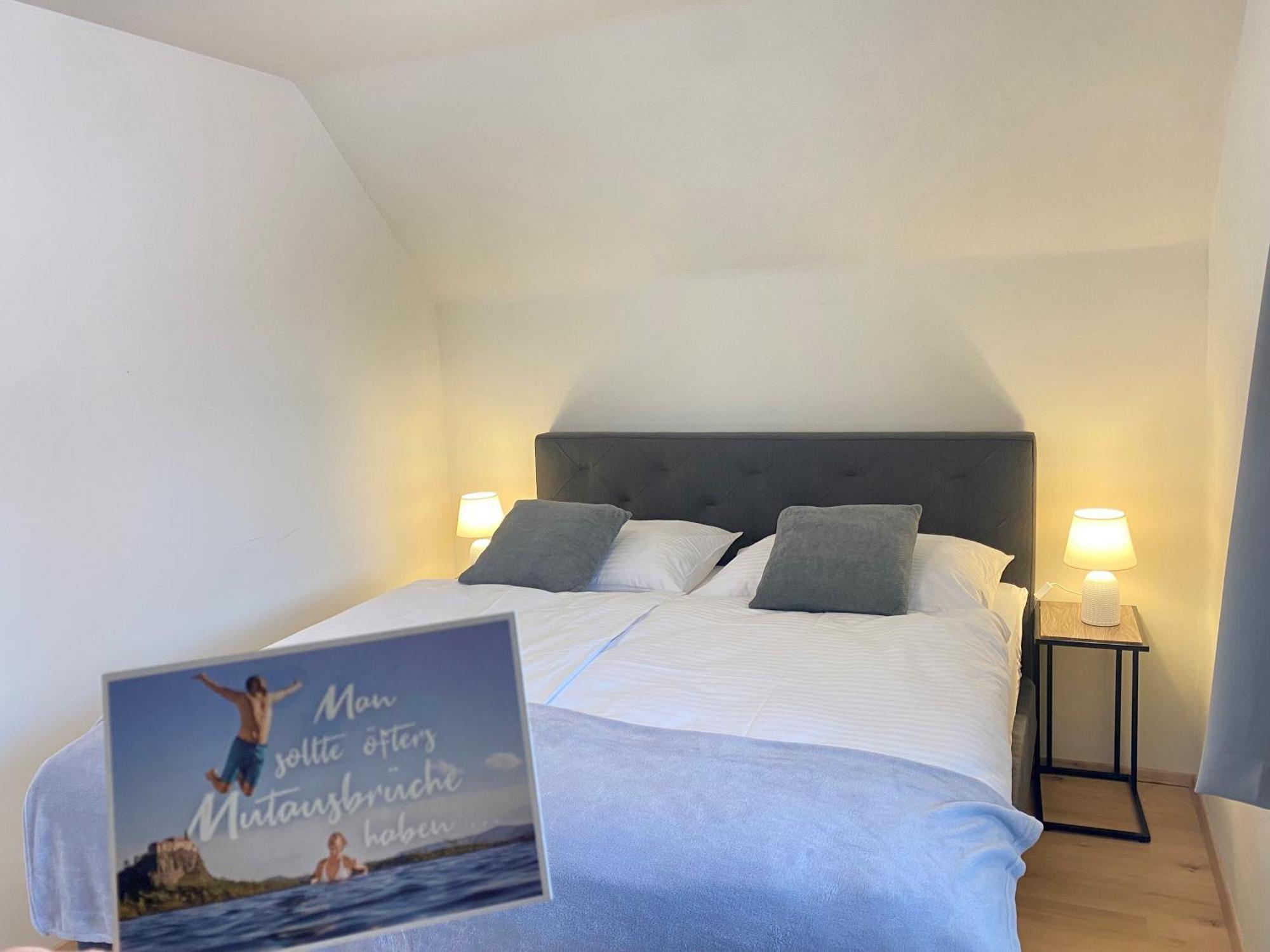 Hotel & Wirtshaus Hoedl-Kaplan Feldbach  Δωμάτιο φωτογραφία