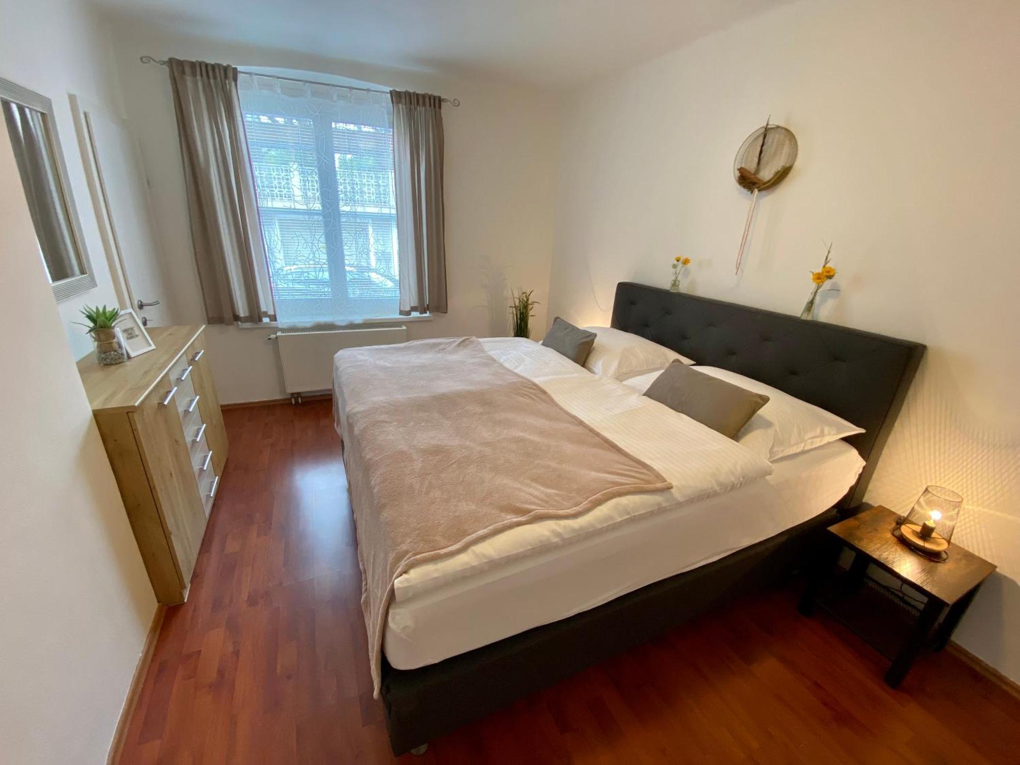 Hotel & Wirtshaus Hoedl-Kaplan Feldbach  Δωμάτιο φωτογραφία