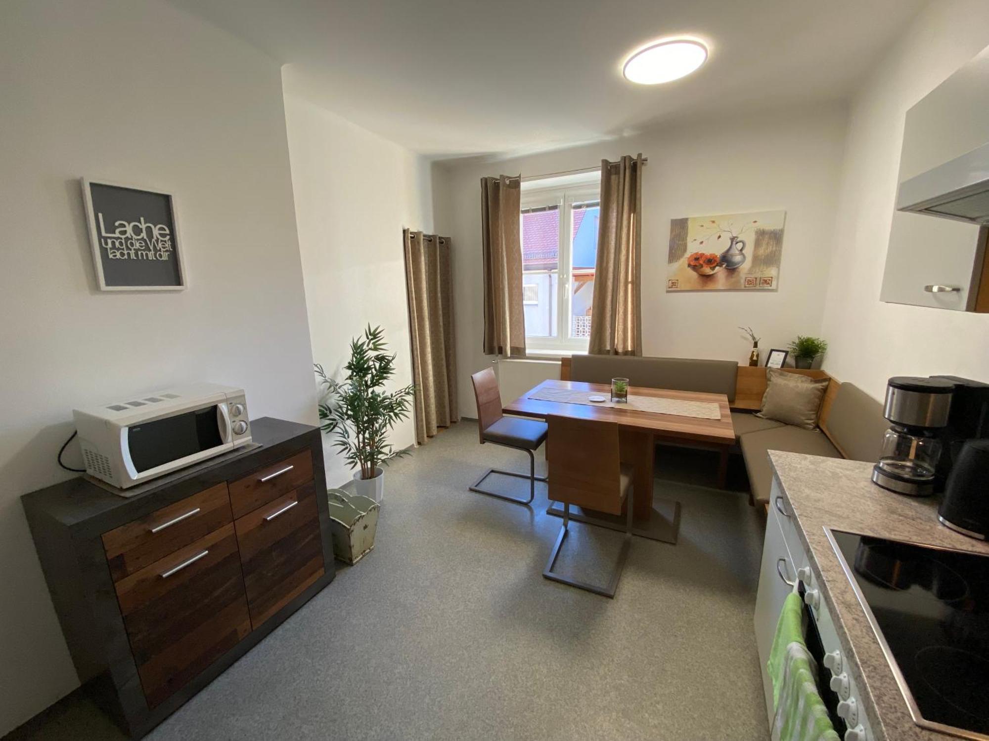 Hotel & Wirtshaus Hoedl-Kaplan Feldbach  Δωμάτιο φωτογραφία
